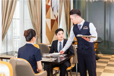 餐饮酒店管理专业的价值 打开通往卓越服务与商业成功的大门